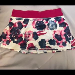 Women’s Lululemon Skirt